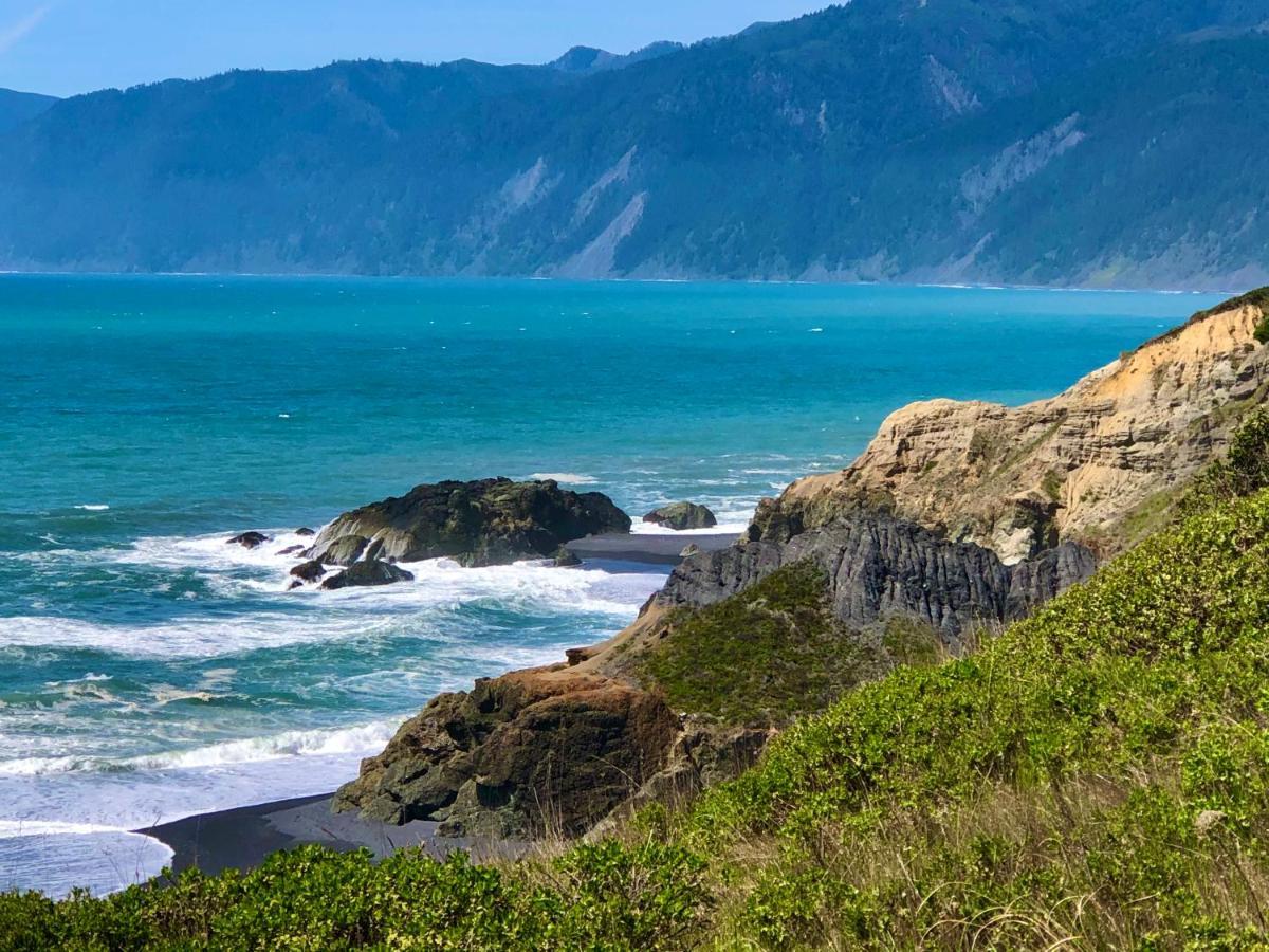 Amazing Oceanview 2 Bedroom Oceanfront! By Oceanviewhottubs Shelter Cove, Ca Tesla Ev Station Esterno foto