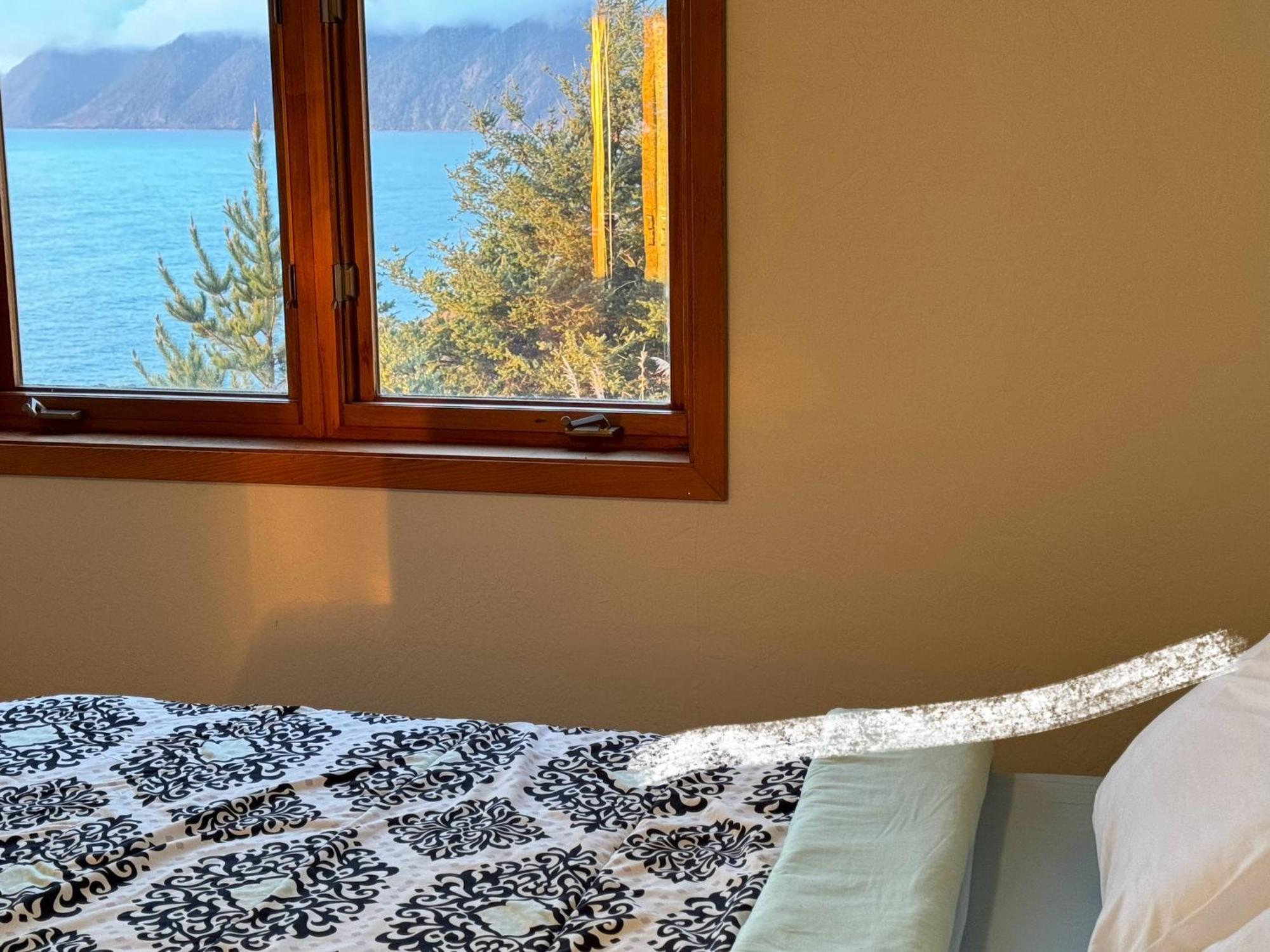 Amazing Oceanview 2 Bedroom Oceanfront! By Oceanviewhottubs Shelter Cove, Ca Tesla Ev Station Esterno foto