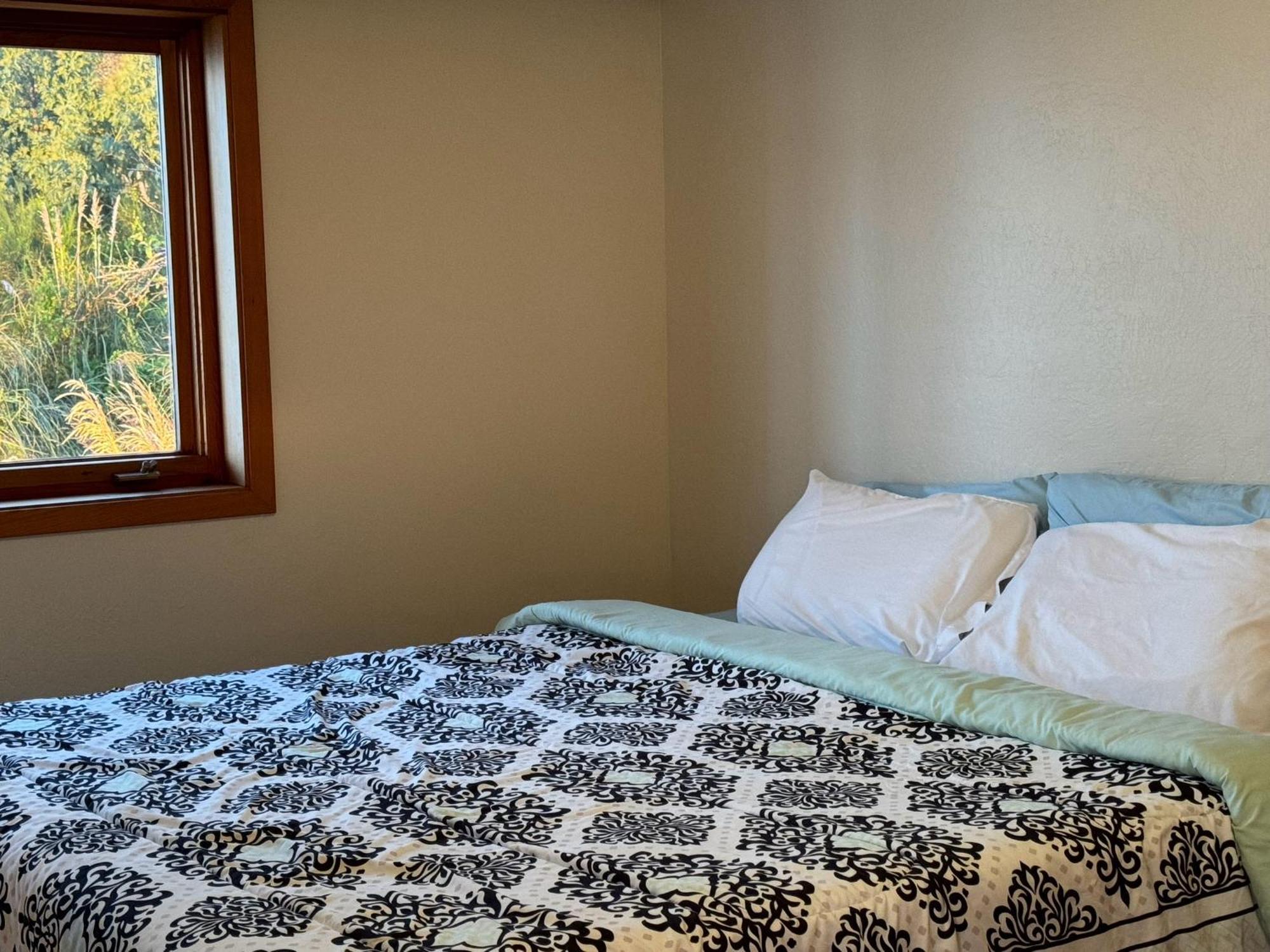 Amazing Oceanview 2 Bedroom Oceanfront! By Oceanviewhottubs Shelter Cove, Ca Tesla Ev Station Esterno foto